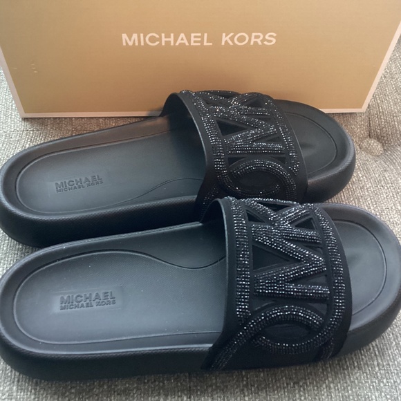 Michael Kors MICHAEL MMK Splash Slide Sandals, size 9 - Picture 3 of 9